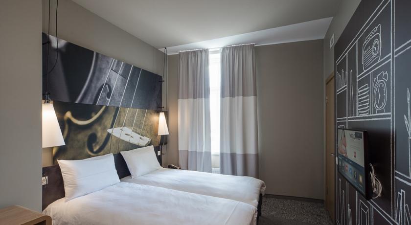Ibis Centre Отель Рига